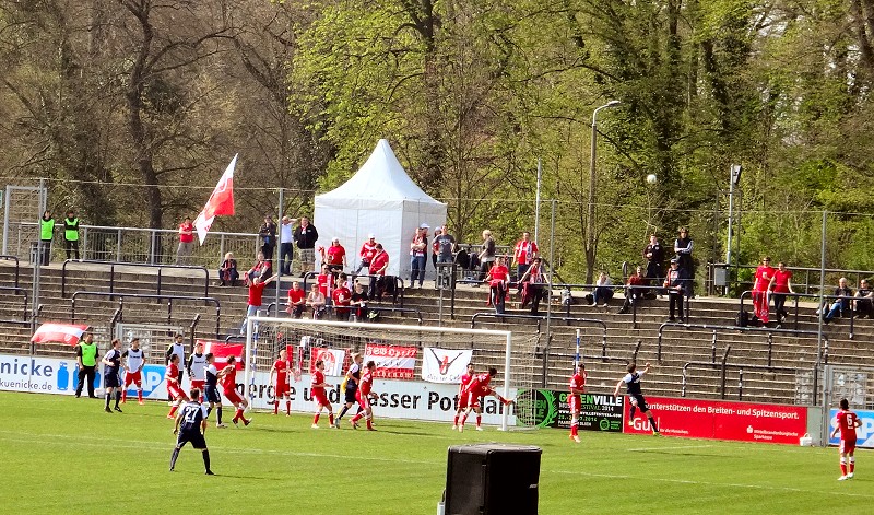 Abstiegskampf sieht anders aus.