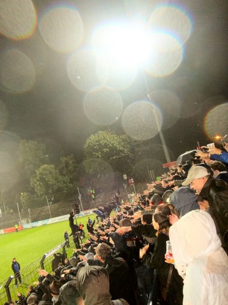 Jubel, trubel, Heiterkeit - Gelungener Start isn Wochenende.